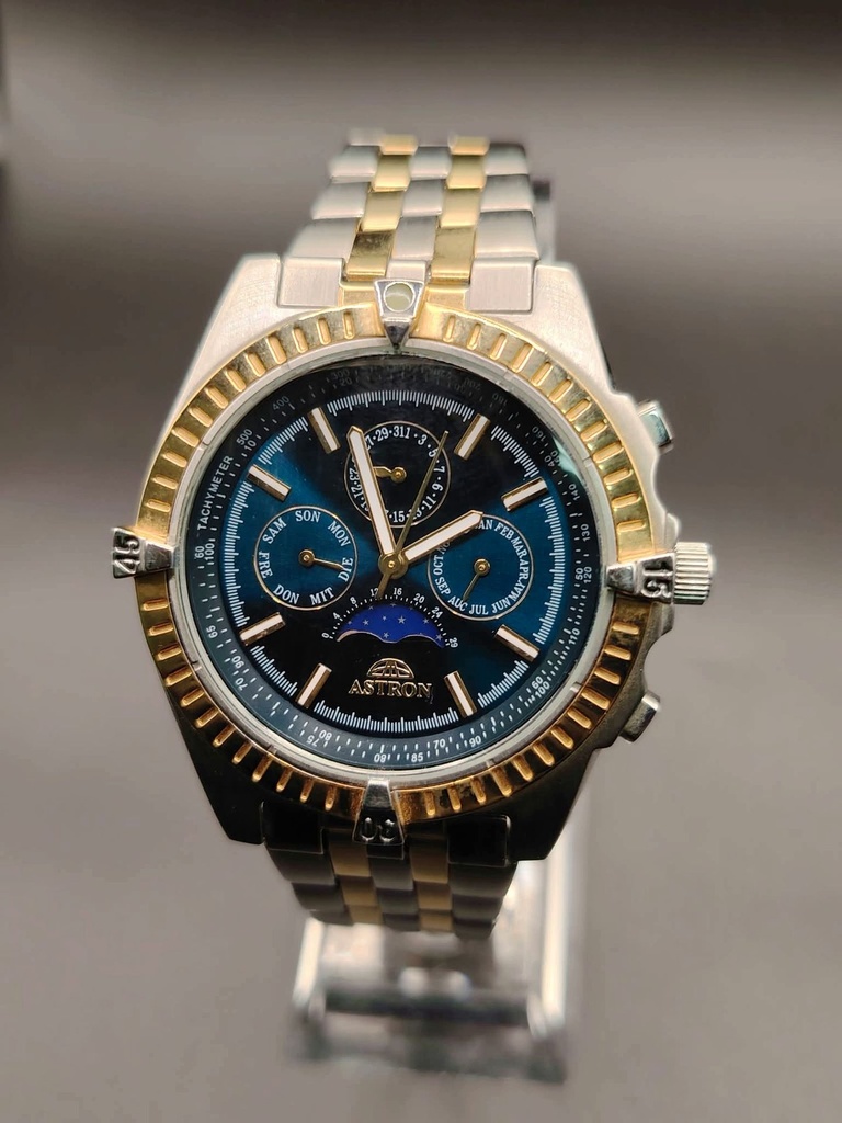 [WALLAPOP-1294379225] Astron Moonphase vintage · esfera azul y calendario completo
