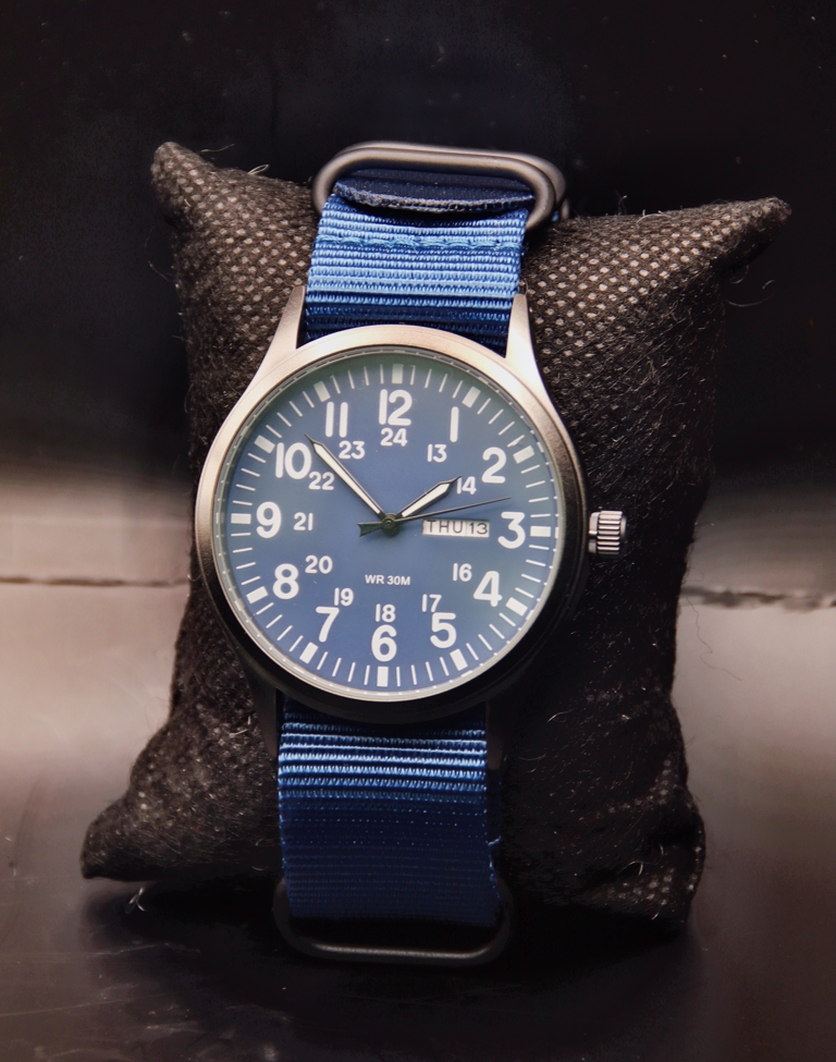 [WALLAPOP-1301582343] TPW · militar con NATO azul 41 mm